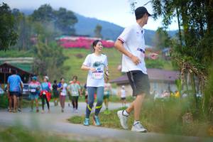 BIB: 6300
                            <button type="button" onclick="openModal(19214658)" class="btn btn-primary btn-sm float-right btn-popup" data-toggle="modal" data-target=".modal-high-quality">
                        <i class="fas fa-shopping-cart"></i> Add to Cart
                    </button>
                                            <button type="button" onclick="isThisMe(19214658, true)" class="btn btn-success btn-sm float-right btn-popup btn-isme hidden" data-toggle="tooltip" data-placement="bottom" title="นี่คือรูปของคุณใช่ไหม คลิกที่นี่เพื่อเอาเข้าอัลบั้ม">
                        <i class="fas fa-plus"></i> Add to album
                    </button>
                    <button type="button" onclick="isThisMe(19214658, false)" class="btn btn-warning btn-sm float-right btn-popup btn-isnotme hidden">
                        <i class="fas fa-ban"></i> Remove from album
                    </button>